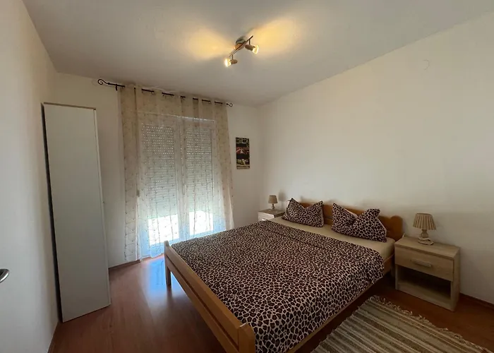 아파트 Lilly 메덜린